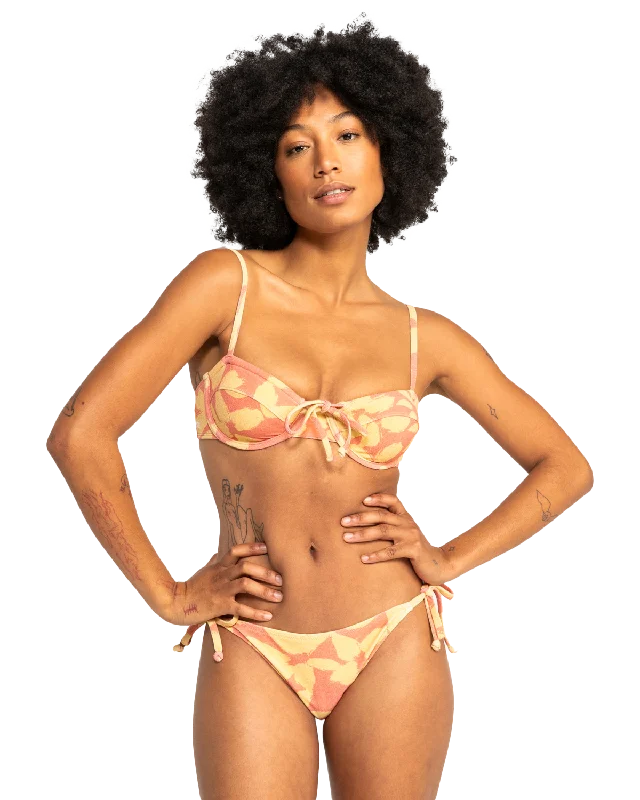 Uni Love Blows Bikini Top in Canyon Clay 2 Tones Flower Tied bikini, Adjustable, Sexy, Comfortable Uni Love Blows Bikini Top in Canyon Clay 2 Tones Flower Tied bikini, Adjustable, Sexy, Comfortable