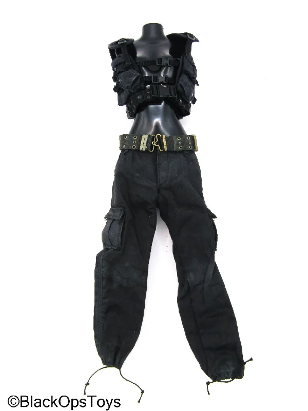 Hot Toys Terminator Sarah Connor - Black Vest w/Pants Casual Sweatpants Style