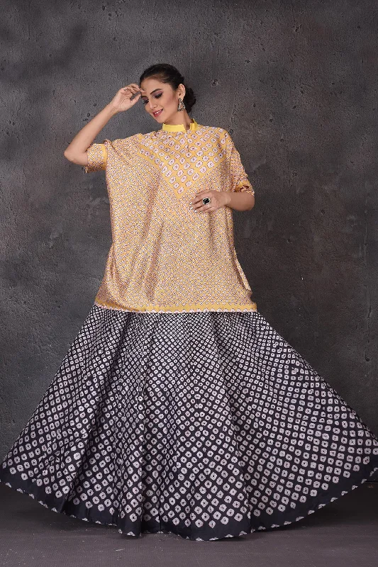 502849 Yellow and Black Bandhej Print Skirt Set lace skirt intricate