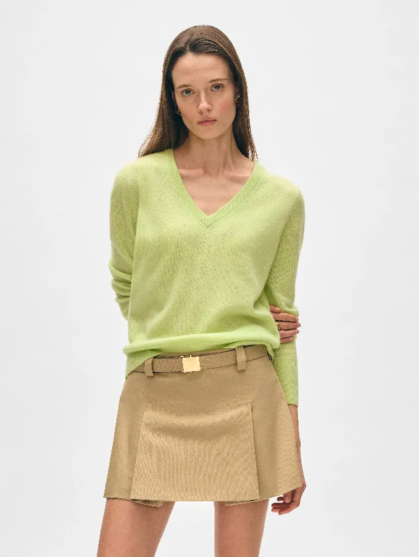 Essential Cashmere V Neck