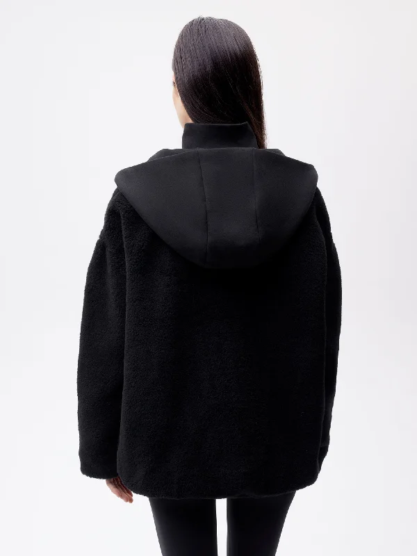 Recycled Wool Fleece Half Zip Jacket—black