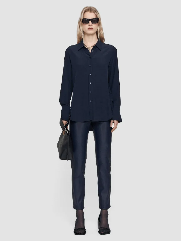 Joe silk crêpe de chine blouse in navy blue