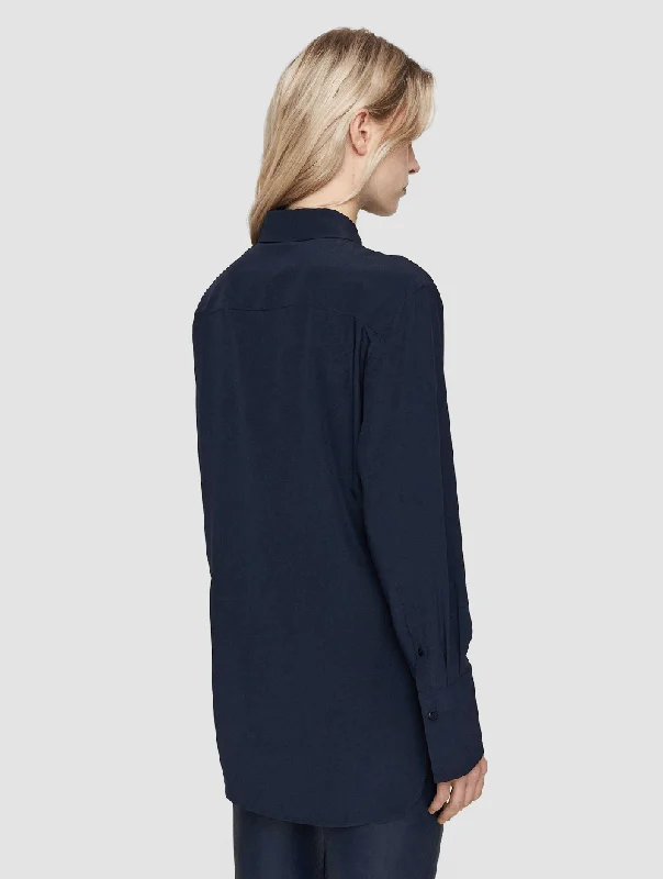 Joe silk crêpe de chine blouse in navy blue