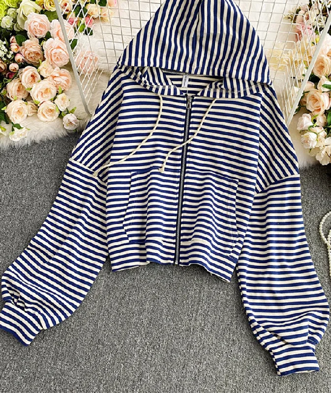 Simple striped hoodie  238