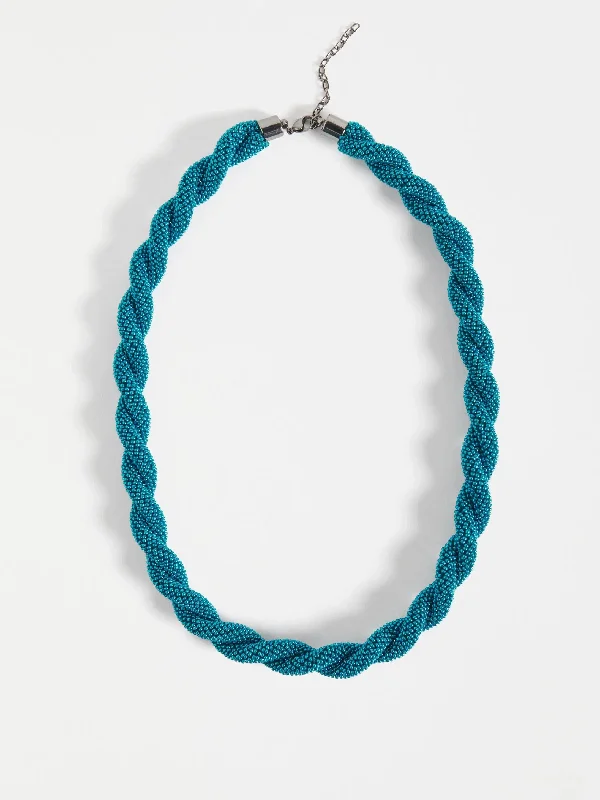 Kolle Necklace