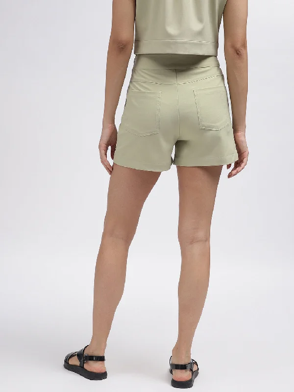 Elle Women Green Solid Relaxed Fit Shorts