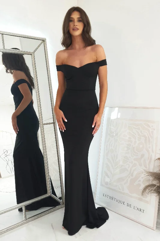 Mikalia Bodycon Gown | Black